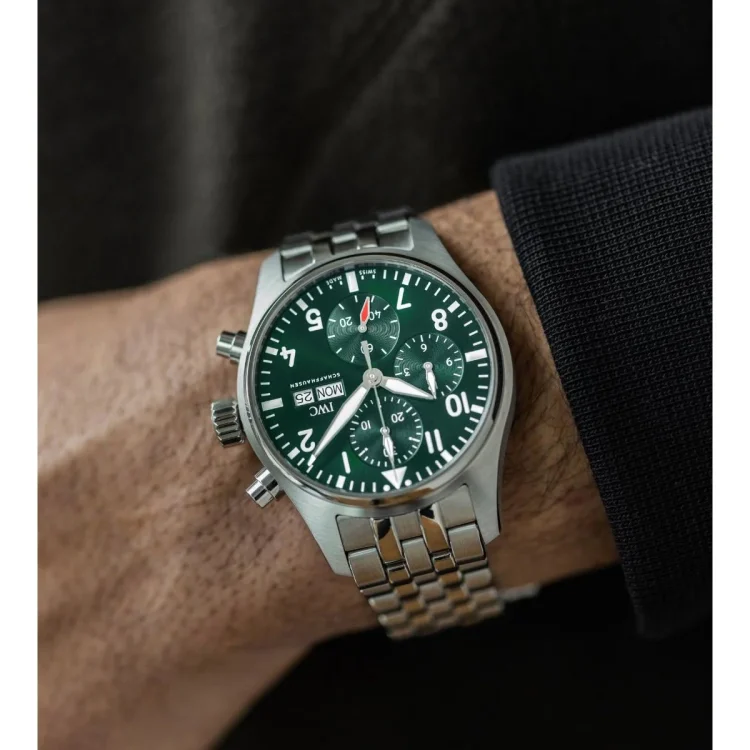 IWC Pilot's Watch Chronograph 41 Green Stainless Steel Men's Watch photo 1