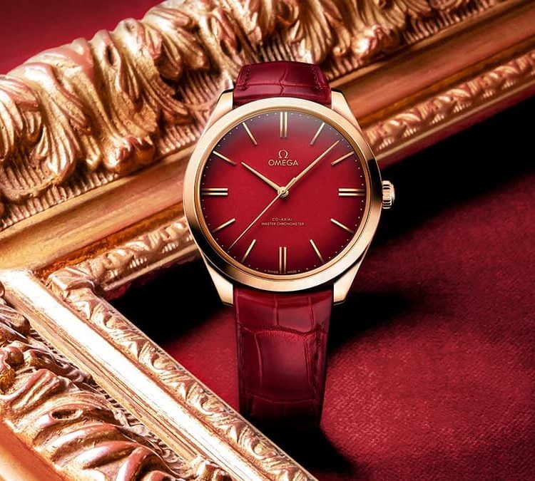 Omega De Ville Trésor Red Leather Strap Men's Watch