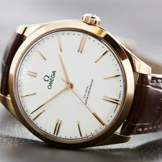 Omega De Ville Trésor Yellow Gold on Leather Men’s Watch