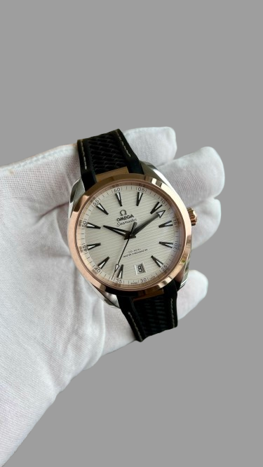 Omega Seamaster Aqua Terra 150M Gold on Rubber Strap Men's Watch