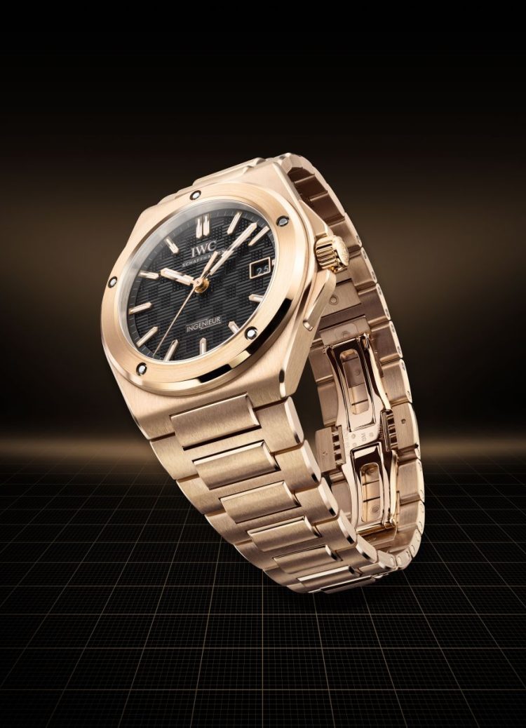 IWC Ingenieur Automatic 40 mm Black Dial Men’s Watch