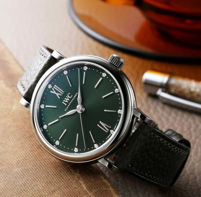 IWC Portofino Automatic 34 Green Ladies Watch photo 1 IWC Portofino Automatic 34 Green Ladies Watch photo 1