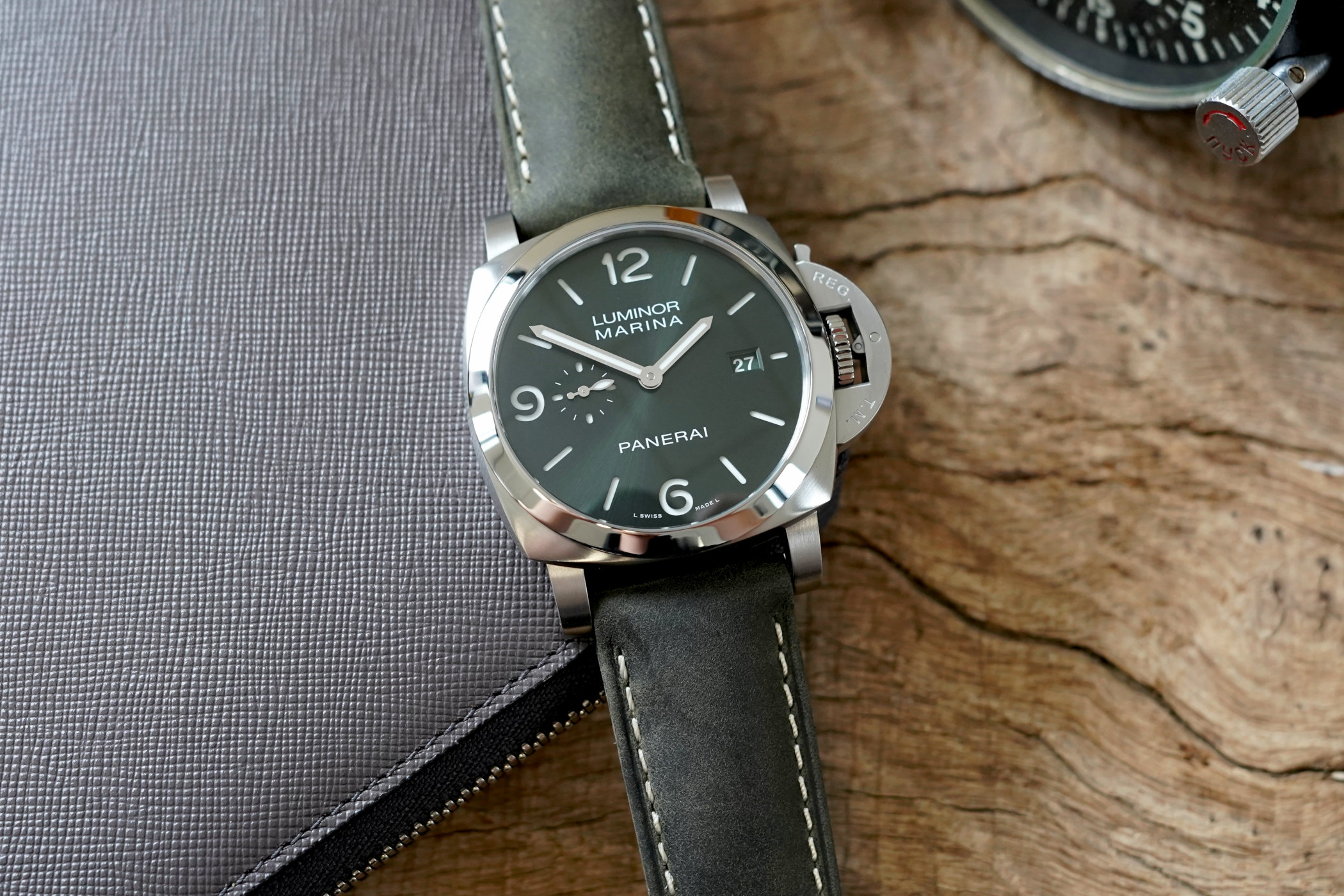 Panerai Luminor Marina Titanio 44mm Automatic Titanium Mens Watch