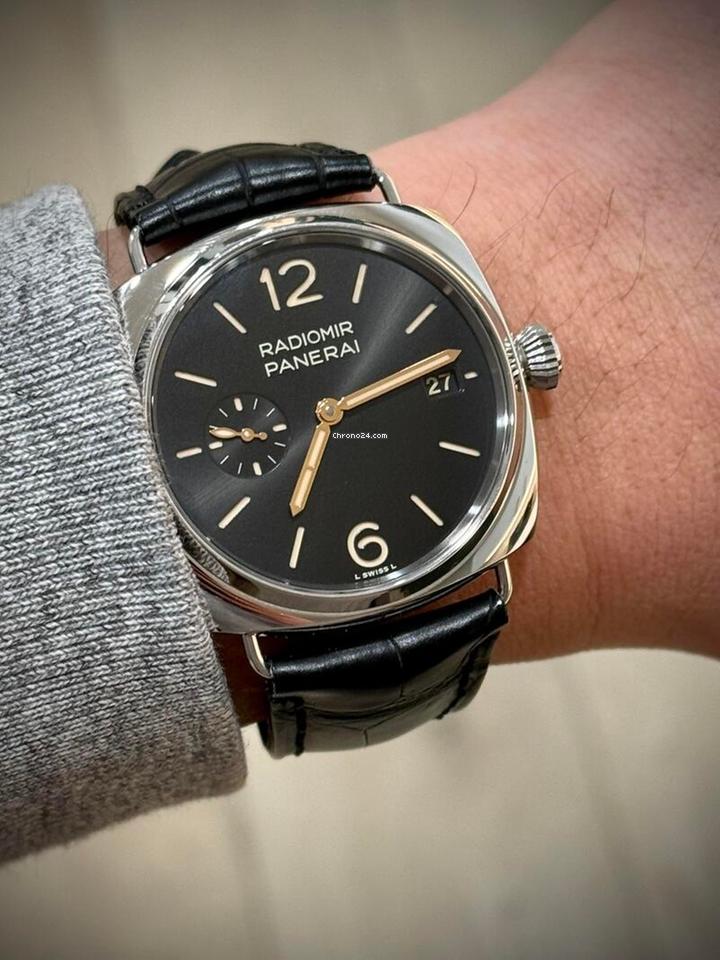 Panerai Radiomir Quaranta 40mm Automatic Steel Mens Watch