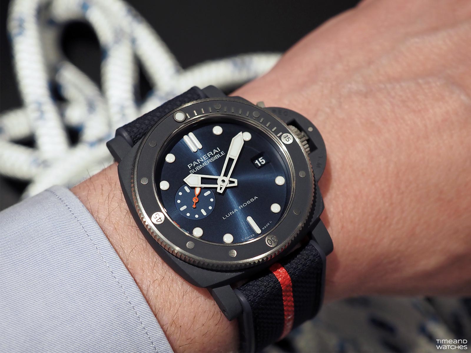 Panerai Submersible QuarantaQuattro Luna Rossa Ti-Ceramitech™ 44mm Automatic Mens Watch