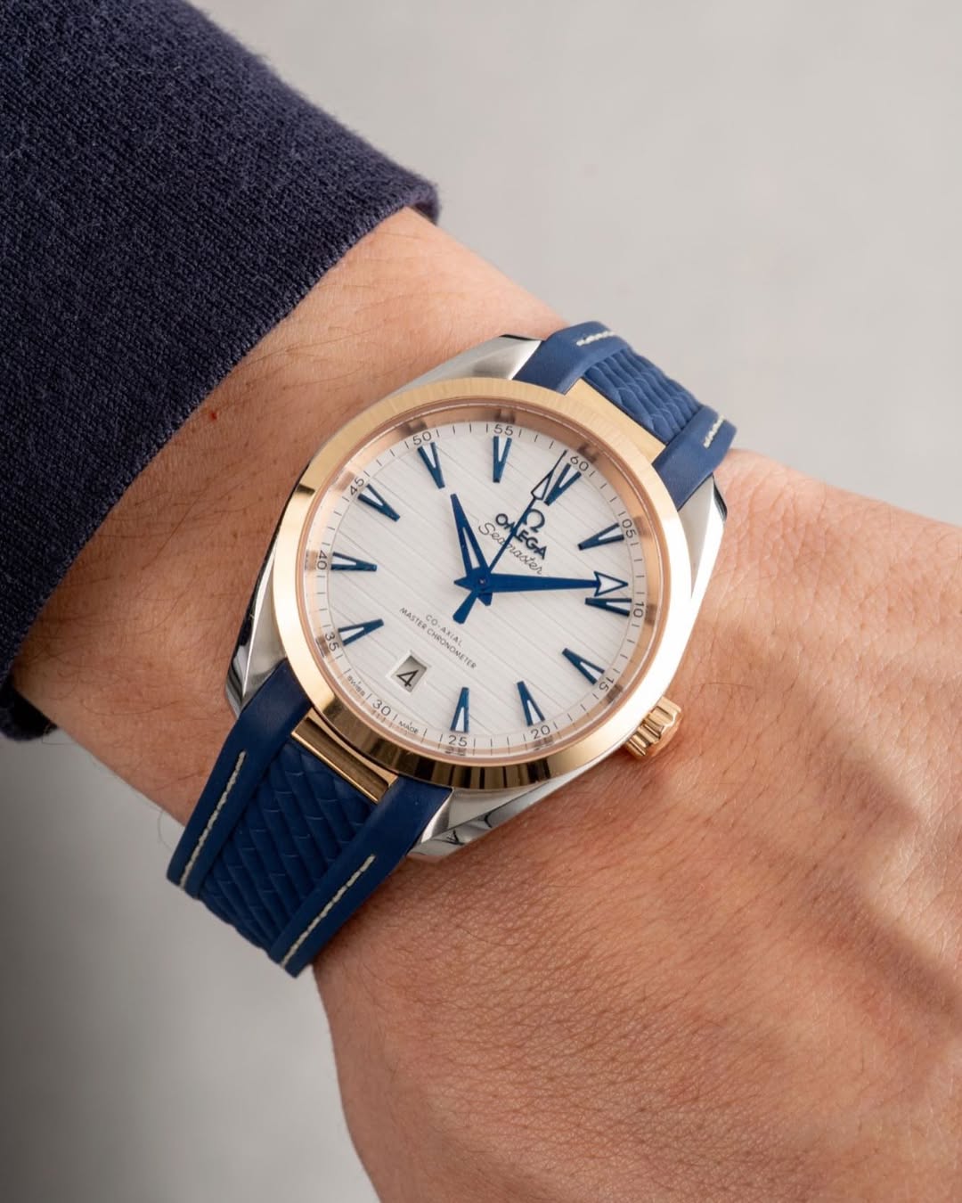 Omega Seamaster Aqua Terra 150M 38mm Sedna Gold Self Winding Unisex Watch