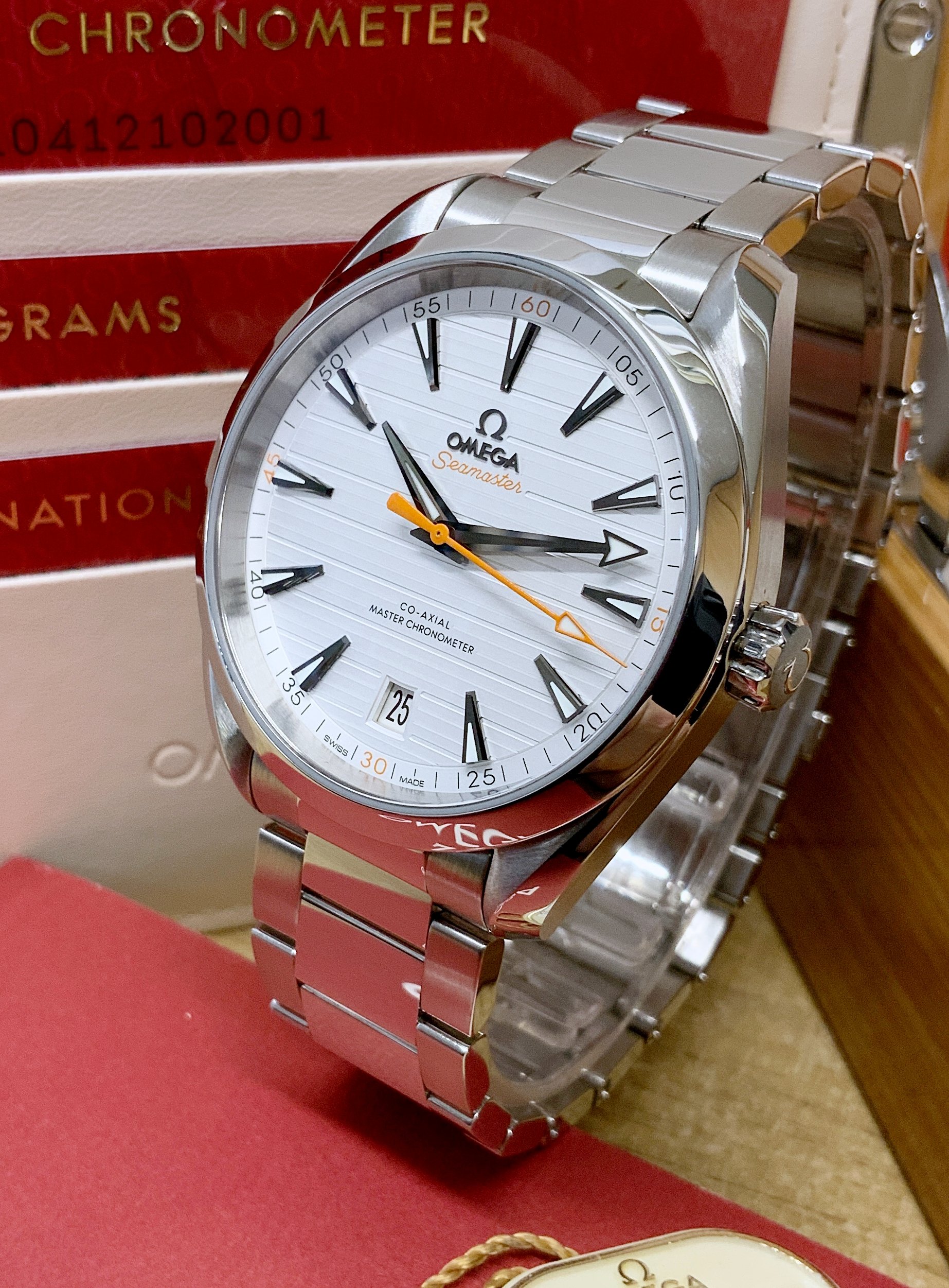 Omega Seamaster Aqua Terra 150M 41mm Steel Self Winding Unisex Watch